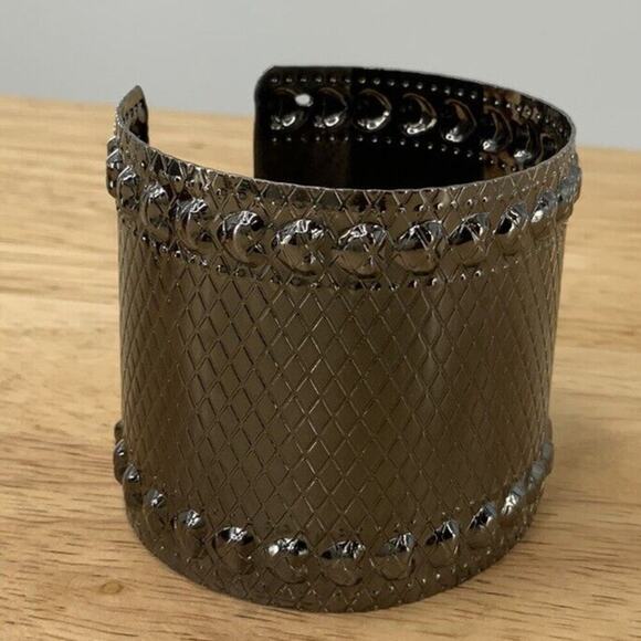 Silvertone Studded Textured Cuff Dark Metal Brass Fashion Jewelry Bracelet - Picture 1 of 10